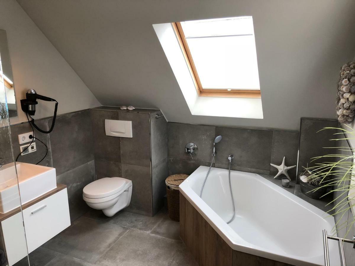 Neptun17 Villa Шарбойтц Екстериор снимка